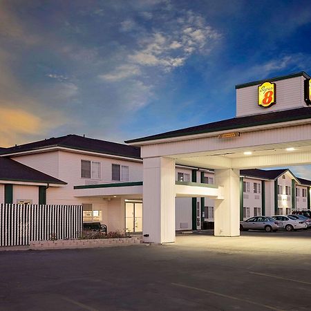 Super 8 By Wyndham Battle Mountain Hotel Eksteriør billede